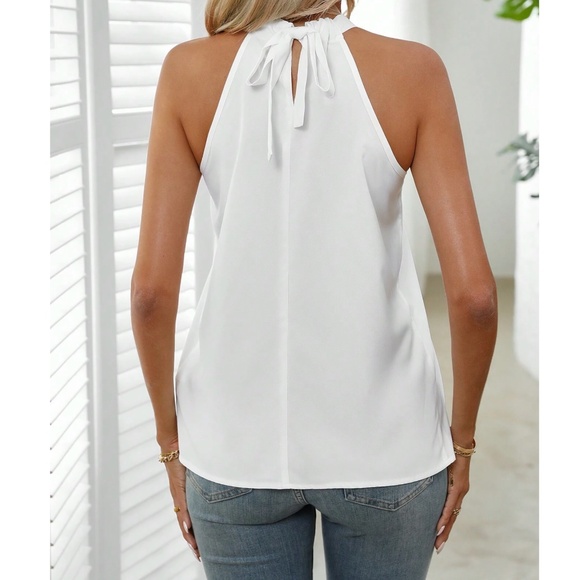 Solid Frill Tie Back Sleeveless Halter Tank Top - Picture 6 of 7